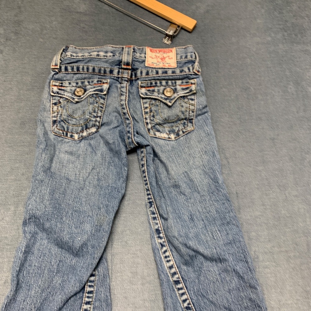 True Religion Jeans Womens 8 Blue Denim Wide Leg Distressed 5 Pockets Zip Fly - Picture 6 of 16